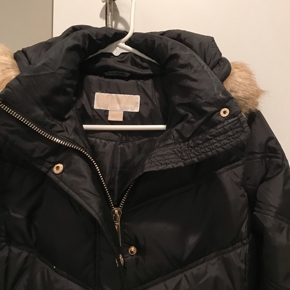 MK puffer faux fur trim coat size s - Picture 2 of 3